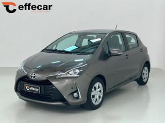 usato TOYOTA Yaris