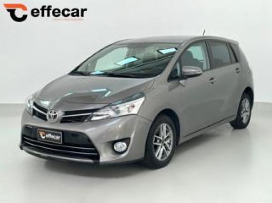 usato TOYOTA Verso