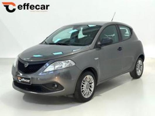 usato LANCIA Ypsilon