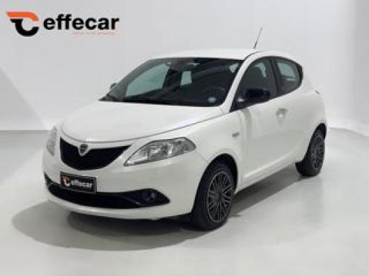 usato LANCIA Ypsilon