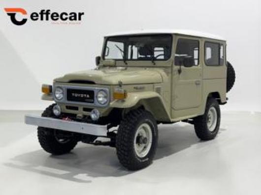 usato TOYOTA Land Cruiser