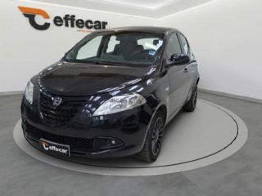 usato LANCIA Ypsilon