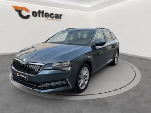 usato SKODA Superb