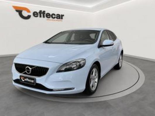 V40