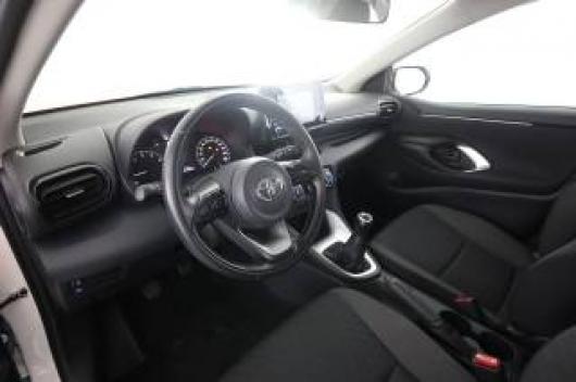 usato TOYOTA Yaris