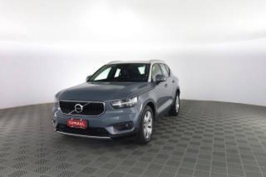 usato VOLVO XC40