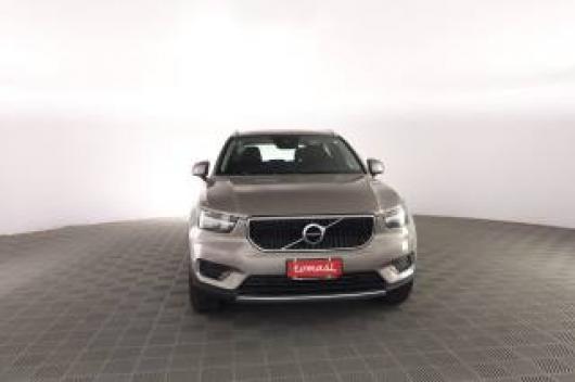 usato VOLVO XC40