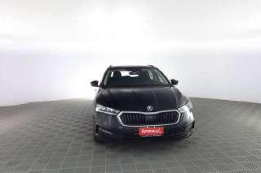 usato SKODA Octavia