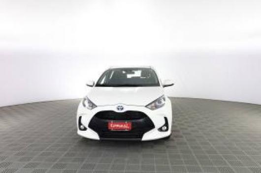 usato TOYOTA Yaris
