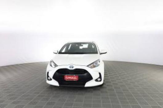 usato TOYOTA Yaris