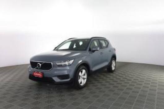 usato VOLVO XC40