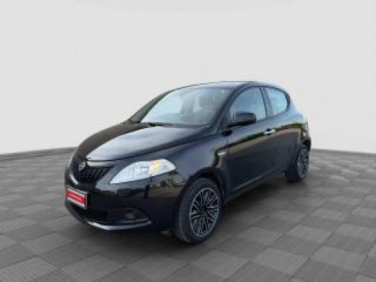 usato LANCIA Ypsilon