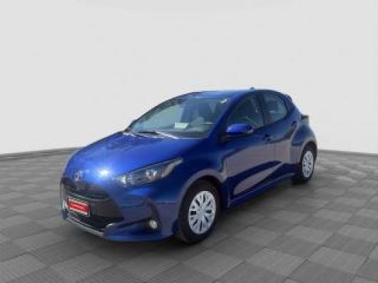 usato TOYOTA Yaris