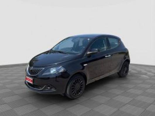 usato LANCIA Ypsilon