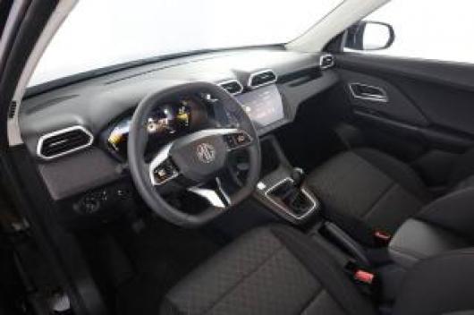 usato MG ZS
