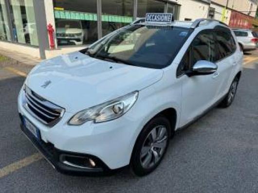 usato PEUGEOT 2008