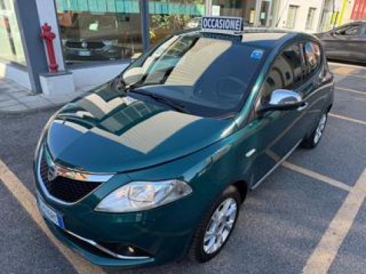 usato LANCIA Ypsilon