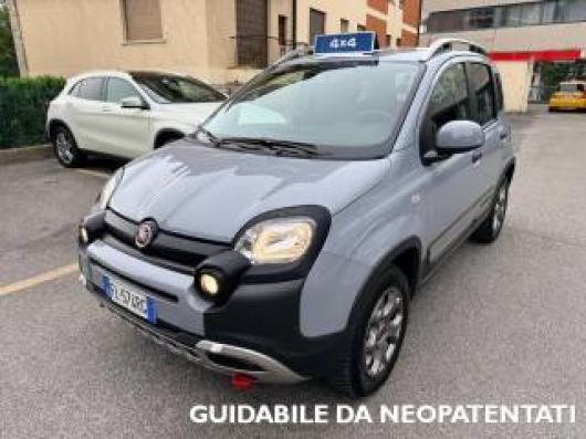 usato FIAT Panda Cross