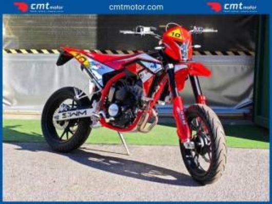 SM 125 R