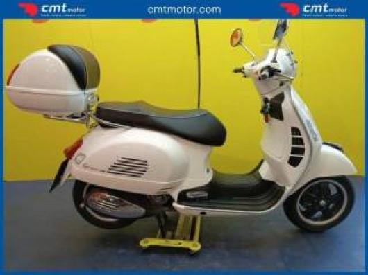 usato VESPA GTS 300