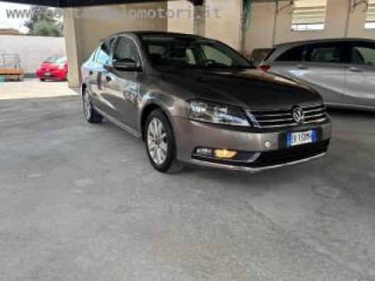 usato VOLKSWAGEN Passat