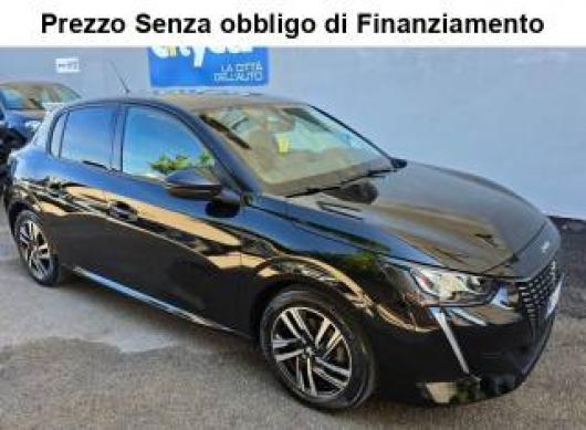 usato PEUGEOT 208