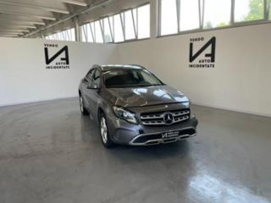 usato MERCEDES GLA 180