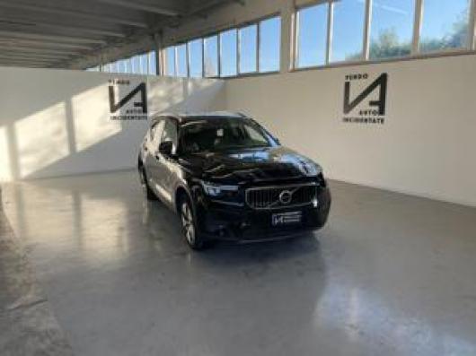 usato VOLVO XC40