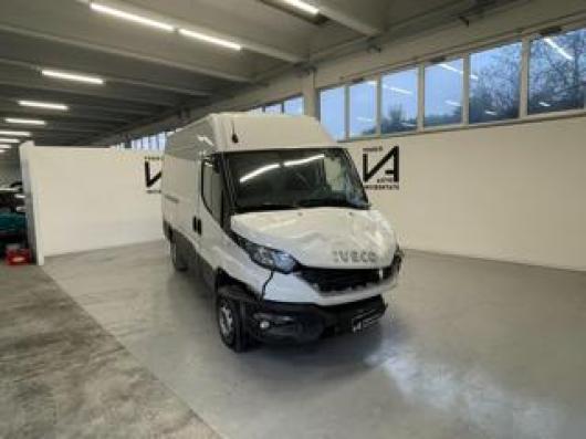 usato IVECO Daily