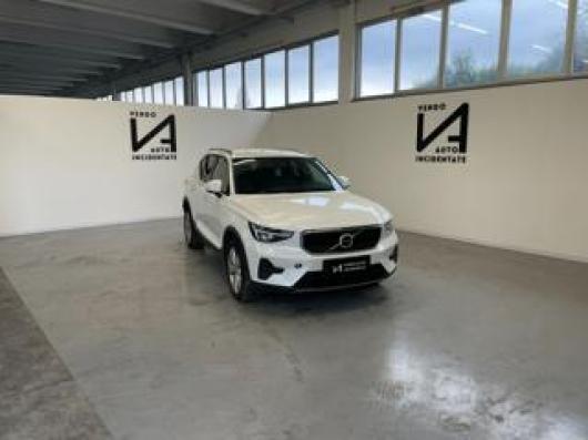 usato VOLVO XC40