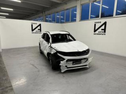 usato MERCEDES GLA 200