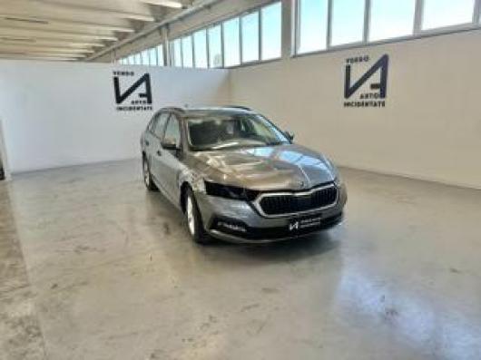 usato SKODA Octavia