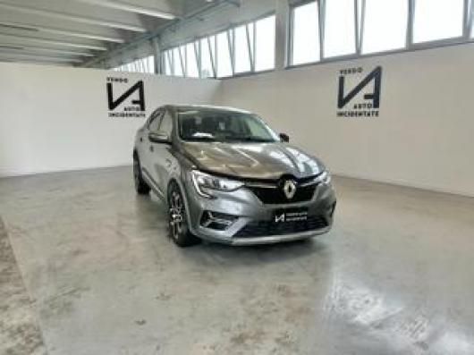 usato RENAULT Arkana