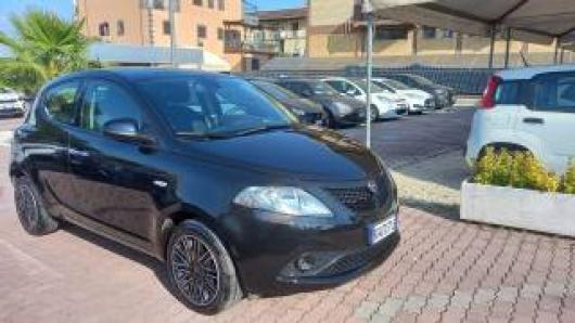 usato LANCIA Ypsilon