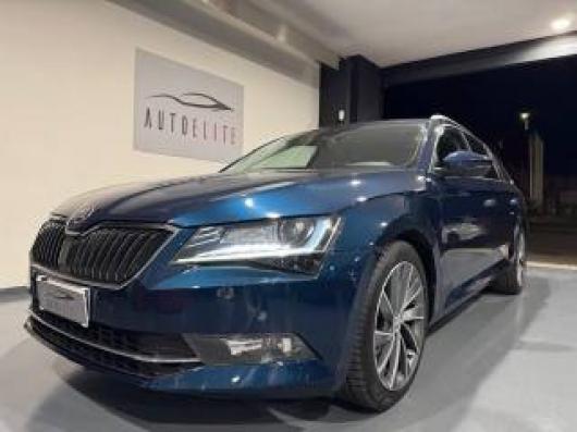 usato SKODA Superb