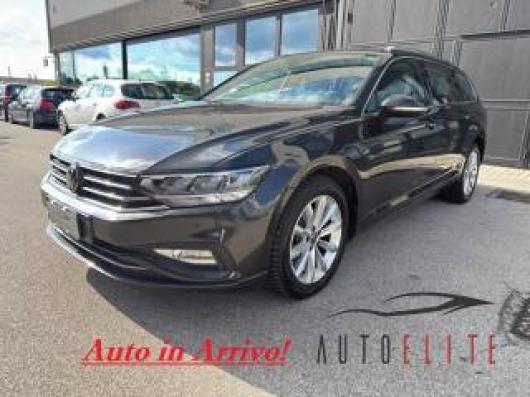 usato VOLKSWAGEN Passat Variant