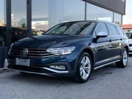 usato VOLKSWAGEN Passat Alltrack