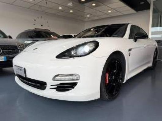 usato PORSCHE Panamera