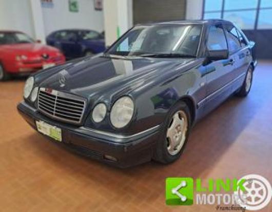 usato MERCEDES E 200