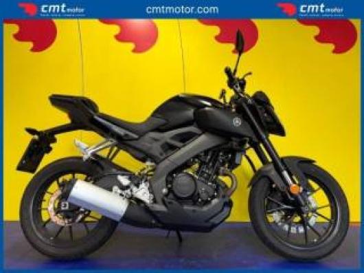 usato YAMAHA Altro
