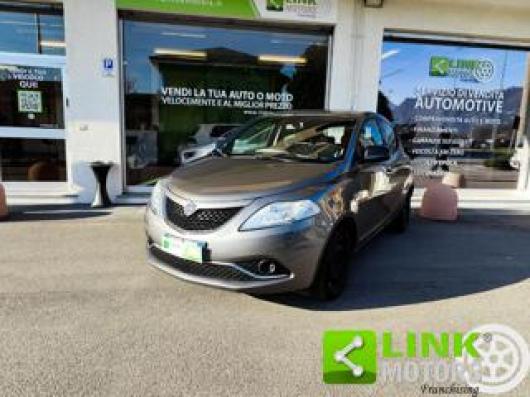 usato LANCIA Ypsilon