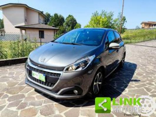 usato PEUGEOT 208