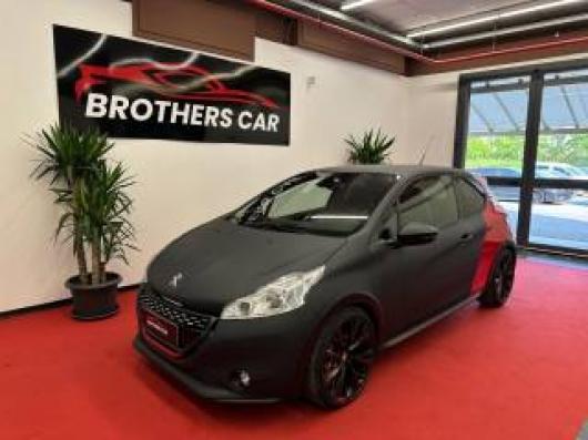 usato PEUGEOT 208