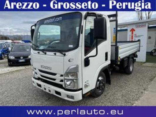 nuovo ISUZU M21