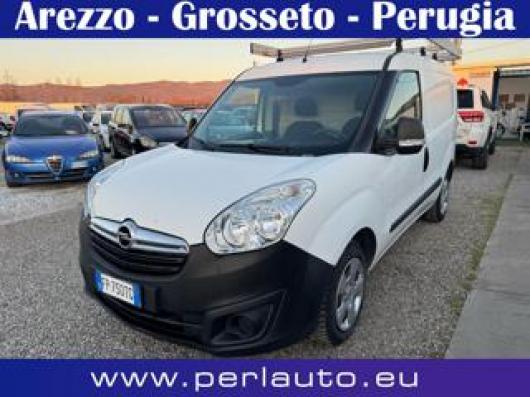usato OPEL Combo