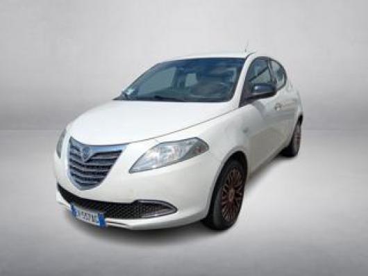 usato LANCIA Ypsilon