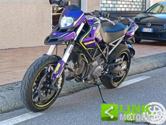 usato DUCATI Hypermotard 796