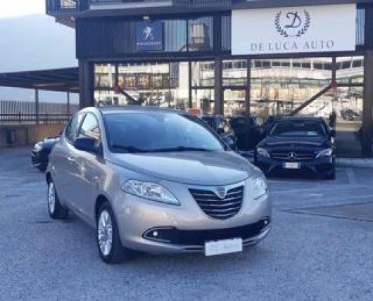 usato LANCIA Ypsilon