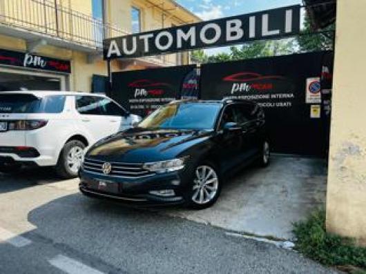 usato VOLKSWAGEN Passat Variant