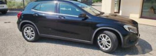 usato MERCEDES GLA 180